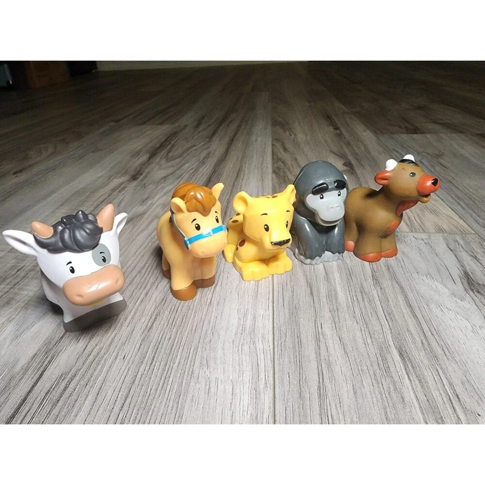 Fisher Price Little People Animal Lot Cow Horse Gorilla Monkey Parrot Puppy Goat